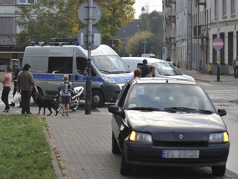 Motocyklista ranny w wypadku na Zgierskiej [ZDJĘCIA]