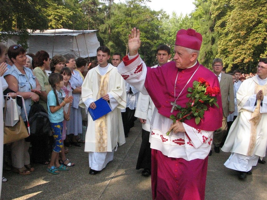 Abp Damian Zimoń odchodzi na emeryturę [ZDJĘCIA]