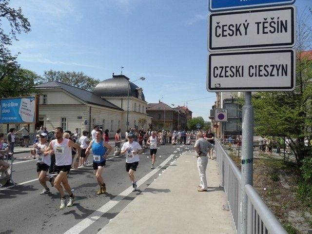 Cieszyński Fortuna Bieg przez Polskę i Czechy [ZDJĘCIA]
