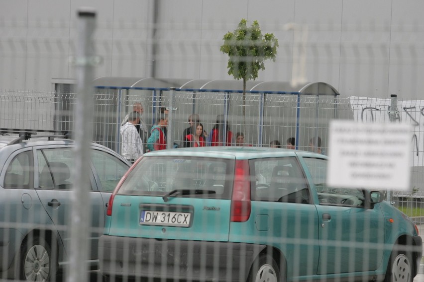 Protest przed chińską fabryką pod Wrocławiem (ZDJĘCIA)