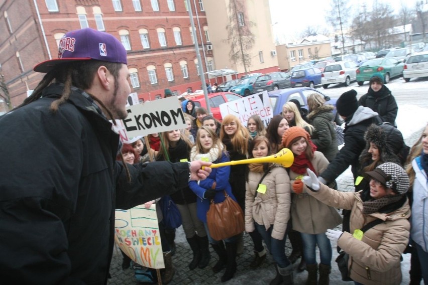 Racibórz: Radni nie zdecydowali o przyszłości ekonomika [ZDJĘCIA i WIDEO]