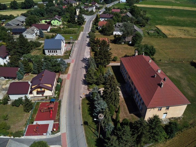 Gmina Wietrzychowice chce wybudować mieszkania w budynku dawnej szkoły w Demblinie