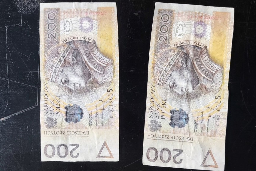 Toruń. Płacili w sklepach fałszywymi banknotami o nominale 200 zł. Zostali aresztowani