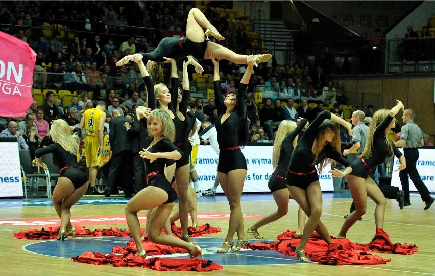 Nic dziwnego, że Gortat je zaprosił. Zobaczcie zdjęcia cheerleaderek z Gdyni