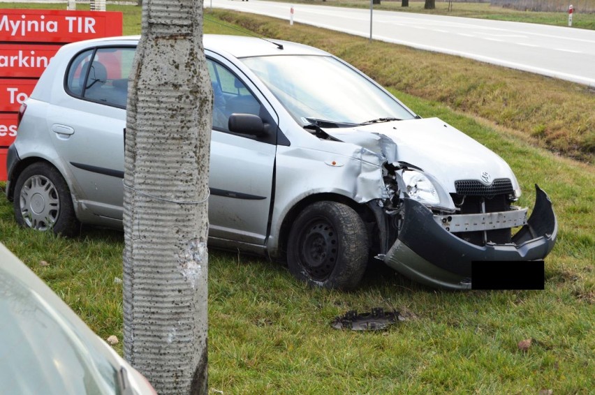 Wypadek w Michalinie. Sprawca oddalił się z miejsca zdarzenia  [zdjęcia]