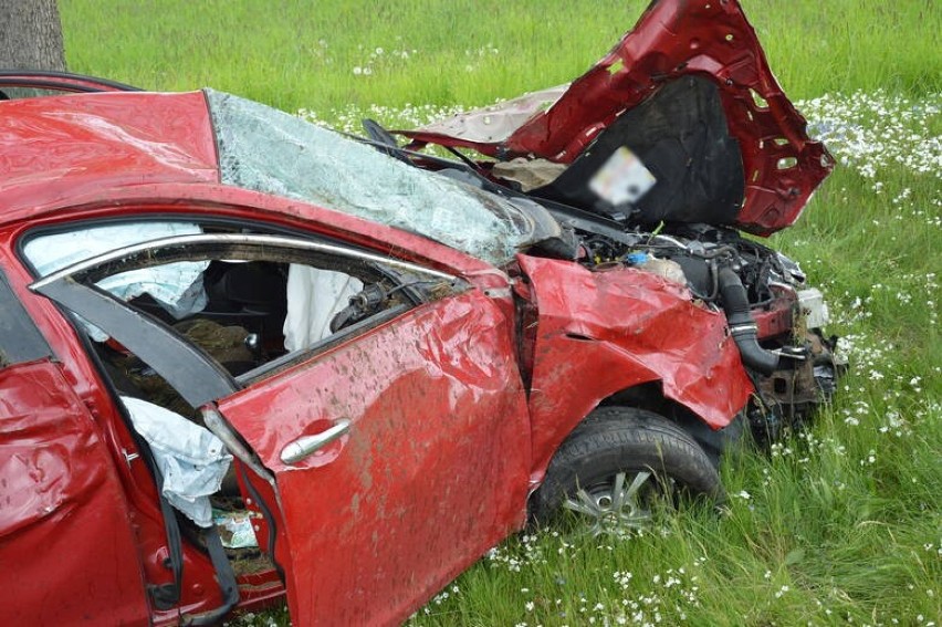 Do bardzo poważnego wypadku doszło dziś (wtorek) na drodze...