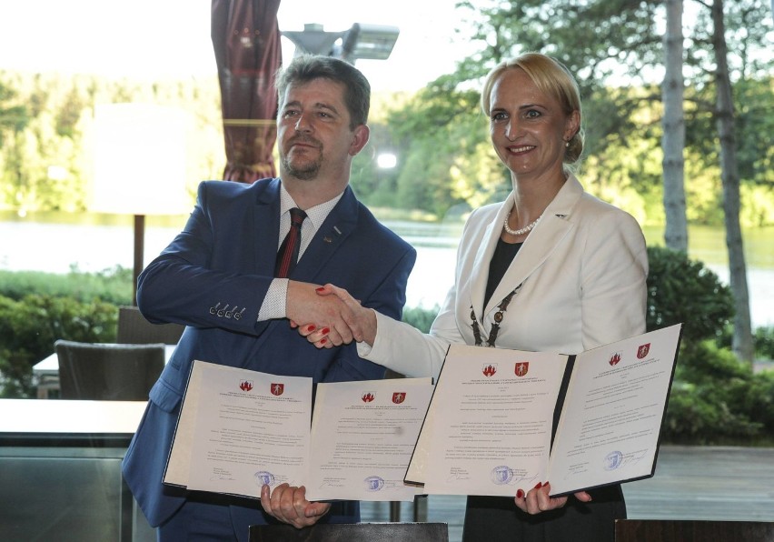 Miasta partnerskie Malbork i Troki odnowiły umowę o współpracy [ZDJĘCIA]