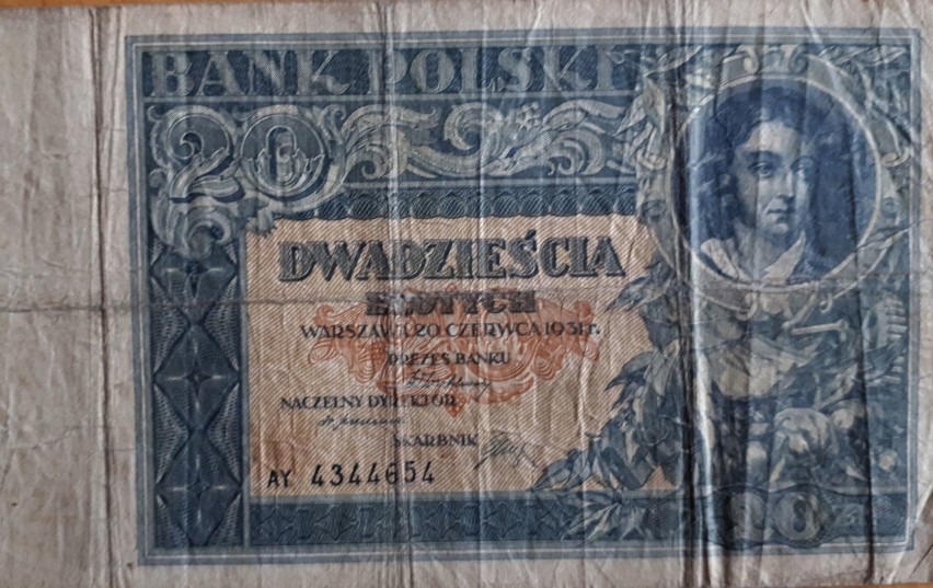 Niezwykła kolekcja starych banknotów, której właścicielem...