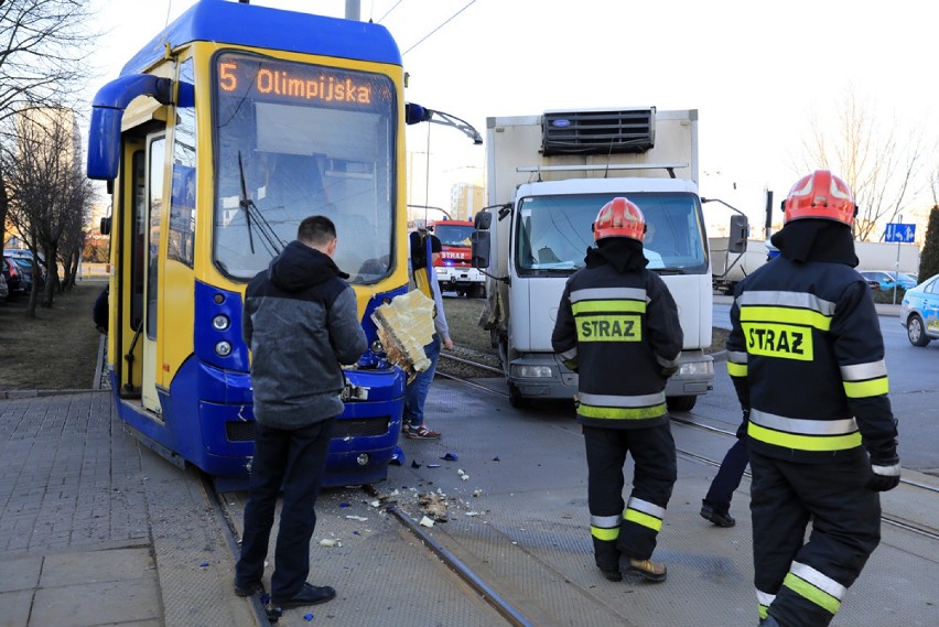 W piątek po południu zablokowany został ruch tramwajowy w...