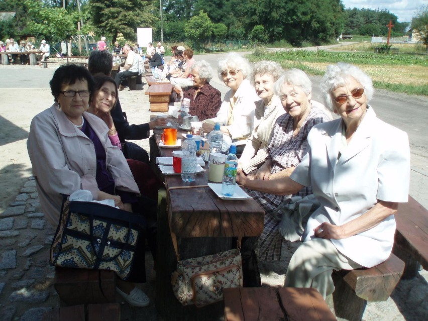 Śrem: seniorzy spotkali się na pikniku