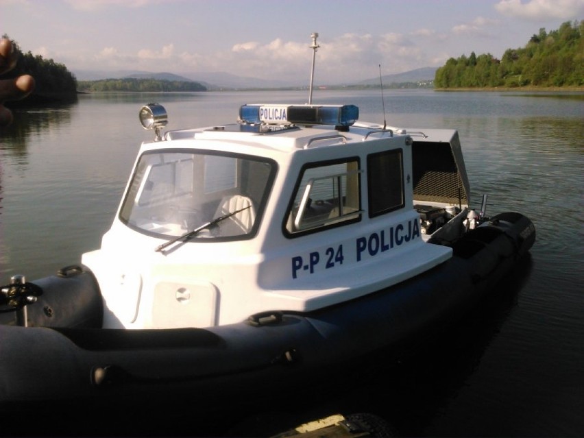 Jezioro Żywieckie i Międzybrodzkie: Policyjni motorowodniacy z Żywca rozpoczęli sezon [ZDJĘCIA]