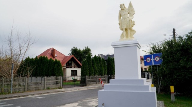 Pomnik świętego Floriana we Włoszczowie został gruntownie odnowiony