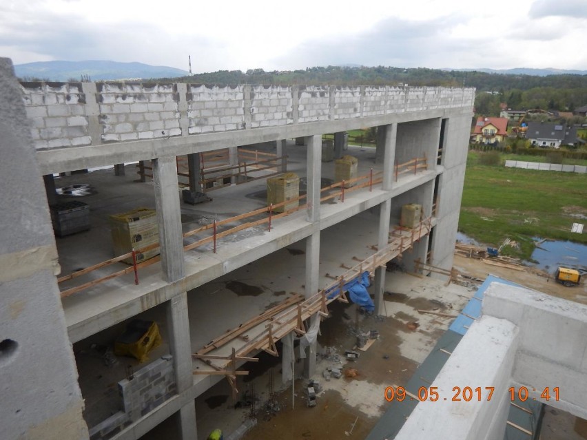 Budowa szpitala w Żywcu. Najnowsze zdjęcia z placu budowy