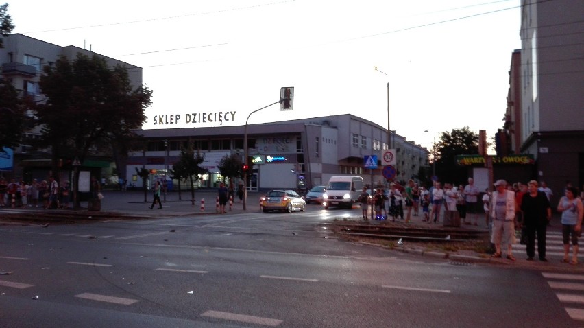 Tragiczny wypadek na częstochowskim Rakowie. Kierowca skutera nie żyje 