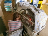 Tojaczki urodziły się w szpitalu w Rudzie Śląskiej! Dziewczynka i dwóch chłopców przyszło na światy w 4. minuty!