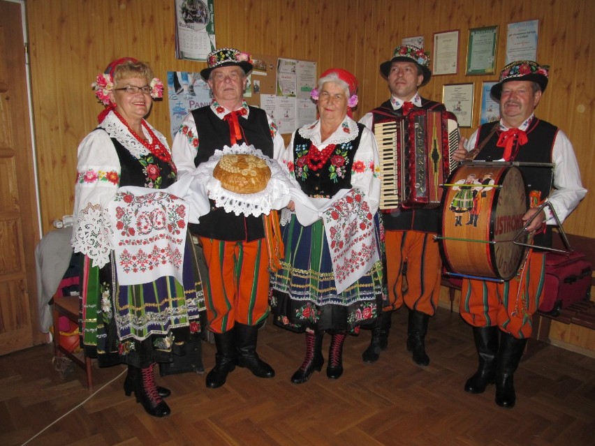 Zespół Ustronie wystąpił z koncertem w miejscowości Lubania