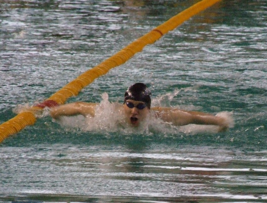 Pozytywnie nakręceni, czyli Oświęcim znów wygrał pływacką ligę SMS, wyprzedzając Kraków