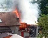 Gmina Kobylanka. W Bielkowie wybuchł pożar na poddaszu wielorodzinnego domu