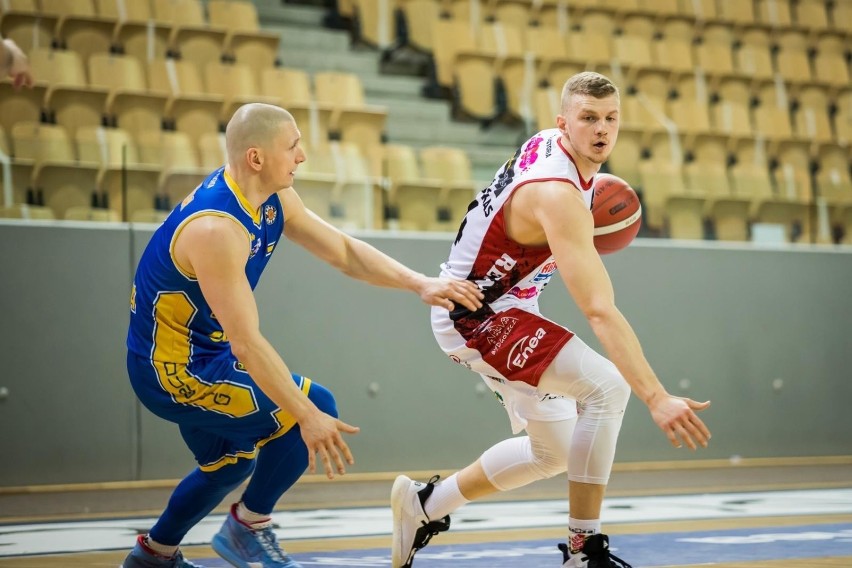 Koszykarze Enea Astorii rozgromili rywali z Gdyni