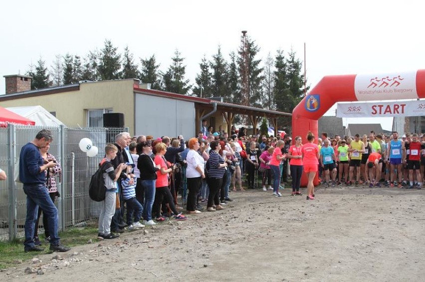 W Chobienicach k. Wolsztyna odbył się Charytatywny Bieg oraz marsz Nordic Walking dla Roksany Pawelskiej