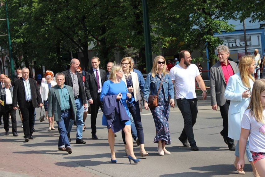 Ruda Śląska: Przemarsz ulicami miasta z okazji dnia św. Floriana [ZDJĘCIA]