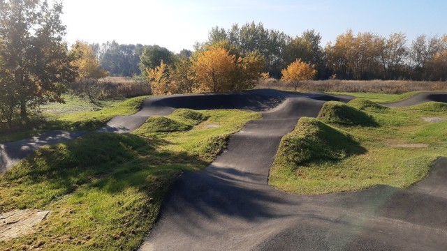 Pumptrack w Wielgowie gotowy!