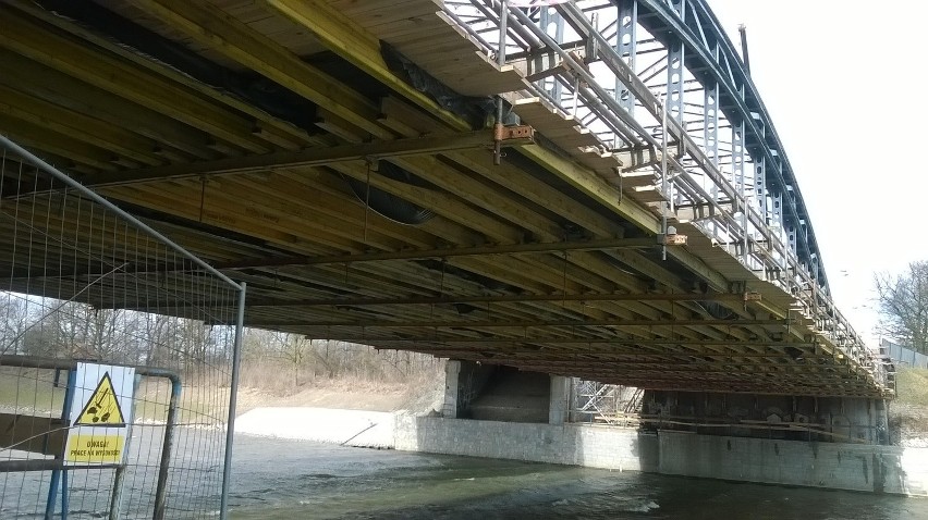Jak idą prace przy remoncie mostu Jagiellońskiego? [ZDJĘCIA]