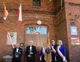 100 lat Towarzystwa Śpiewu Halka w Inowrocławiu. Na budynku przy ul. Staropoznańskiej 108 odsłonięto tablicę pamiątkową