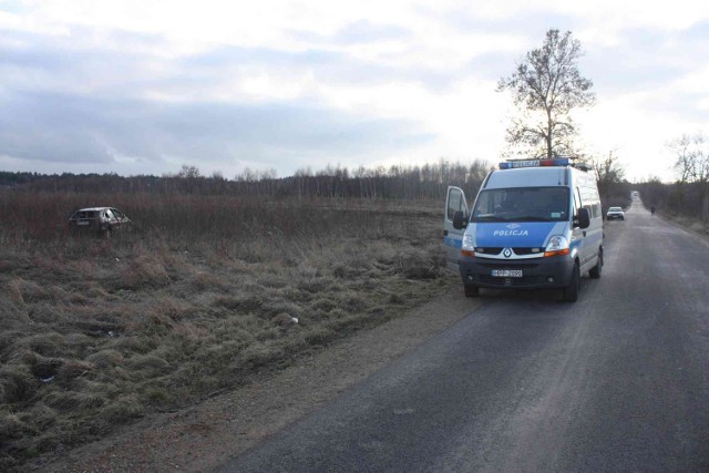 Wypadek w Zdowie: Ucierpiały trzy osoby.