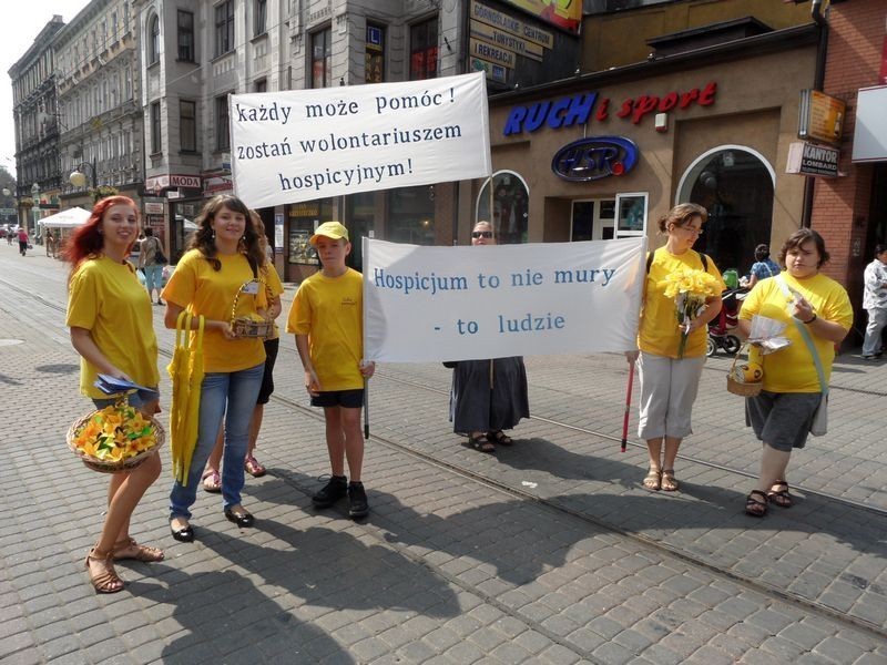 Chorzów: W czwartek na Wolności promowano wolontariat hospicyjny