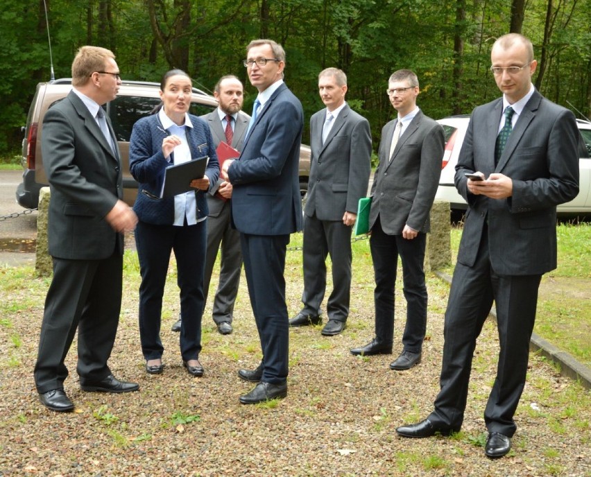 Wizyta prezesa IPN w Wejherowie i Lasach Piaśnickich