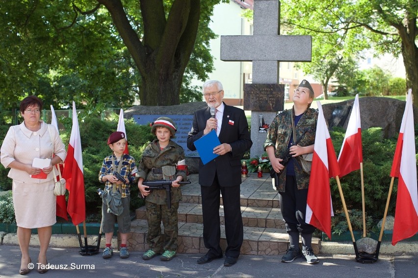Stargardzkie obchody 71. rocznicy wybuchu Powstania Warszawskiego na 44 fotografiach Tadeusza Surmy