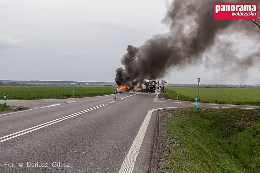 Wypadek na trasie Strzegom - Kostomłoty