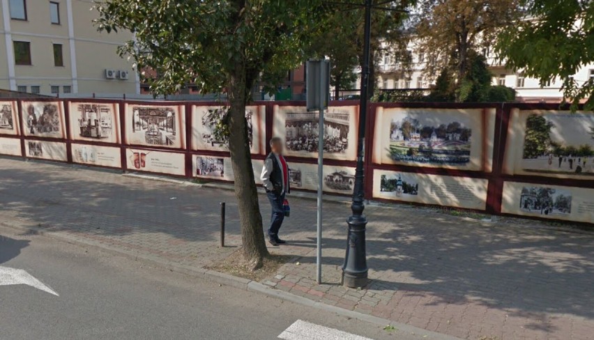 Mieszkańcy Ciechocinka przyłapani przez kamery Google Street View. Sprawdźcie, czy jesteście na zdjęciach!