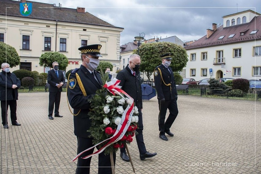 Skromne obchody Święta Konstytucji 3 Maja w Nowym Sączu. Winien koronawirus