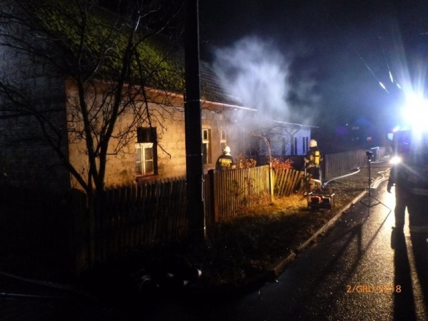 Pożar budynku mieszkalnego w Olszynie 2 grudnia 2018.