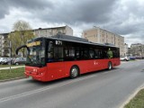 Chińskie autobusy wożą mieszkańców i turystów. MZK zapewnia: Baterie w “elektrykach” na wiele lat