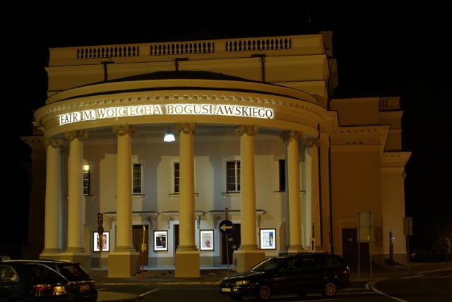 Teatr w Kaliszu zaprasza na nocną premierę minutę po północy, tuż po zniesieniu obostrzeń