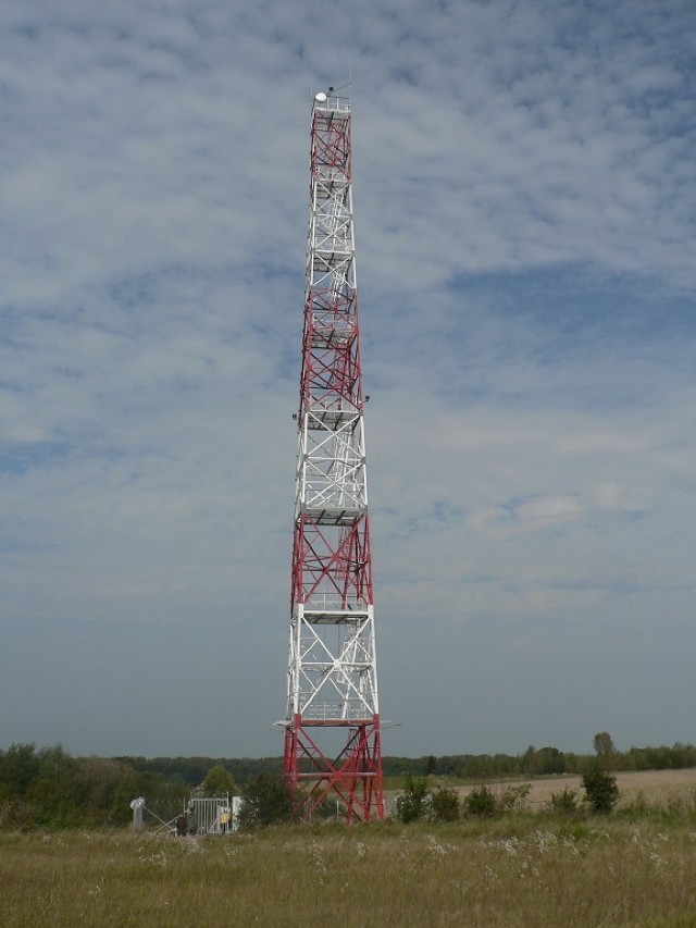 Wieża obserwacyjna Bieszczadzkiego Oddziału Straży Granicznej w Starzawie.