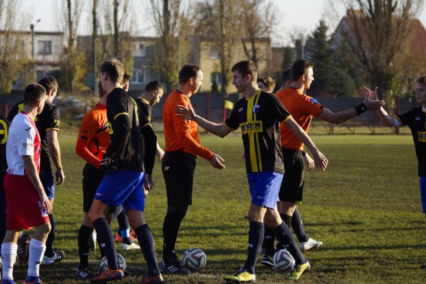 Orlęta Aleksandrów Kujawski - Unia/Drobex Solec Kujawski 0:2 w 6. kolejce 4 ligi [zdjęcia]