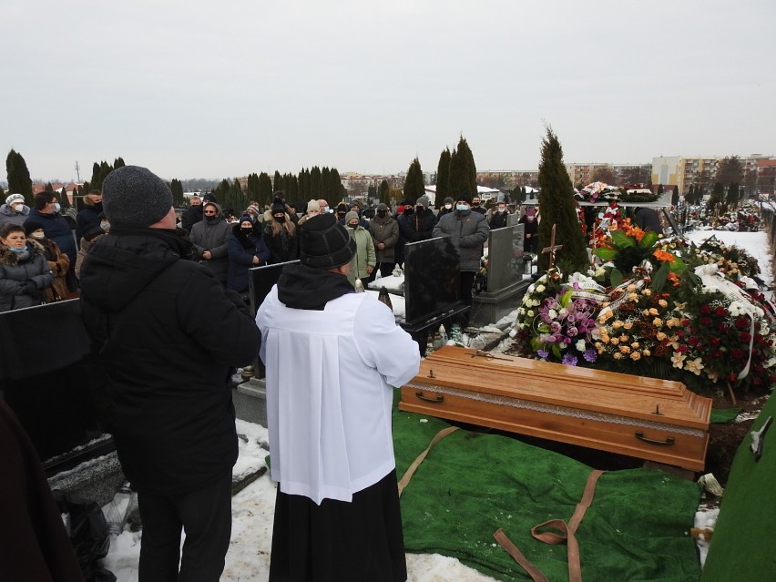 Łomża. Pogrzeb śp. Henryka Sierzputowskiego. Rodzina i przyjaciele towarzyszyli mu w ostatniej drodze [zdjęcia]