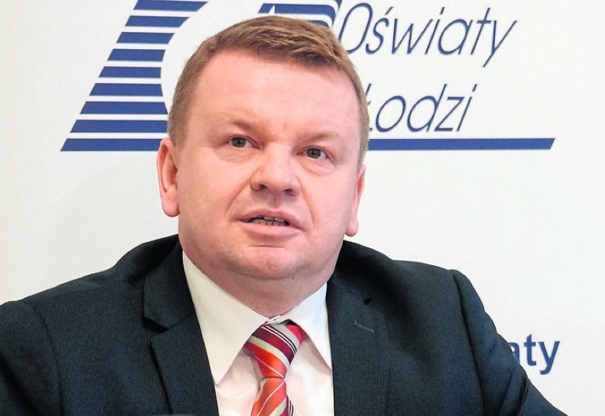 Ministerstwo edukacji przedstawiło raport o podręcznikach,...