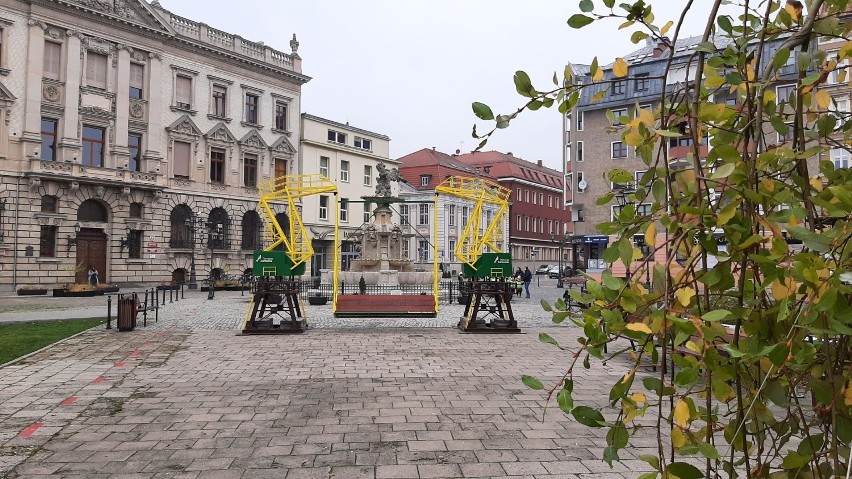 Dźwigozaury pobujają szczecinian do wiosny!