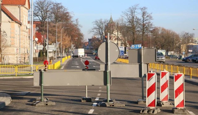 To już ostatnie tygodnie wieloletnich remontów dawnej ul. Świerczewskiego.