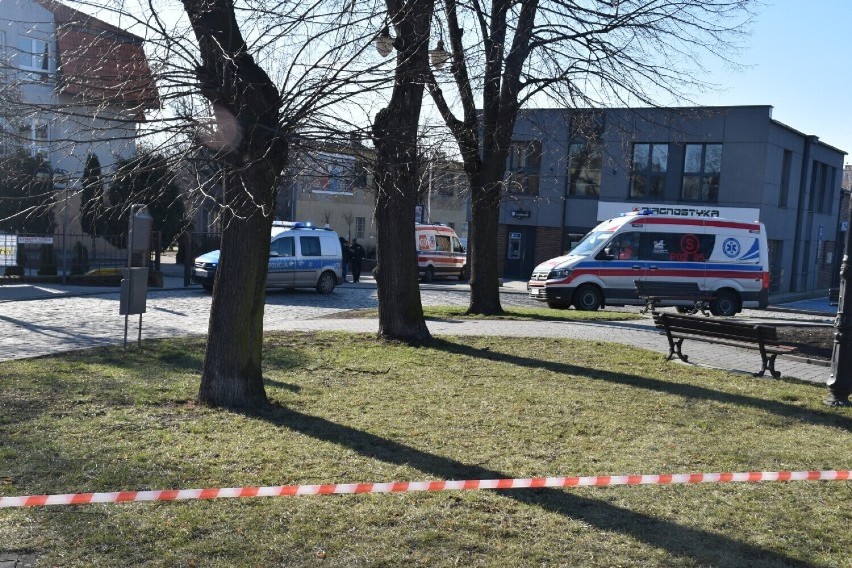 13 lutego 2022 roku na Placu Kościuszki w Pleszewie doszło do podwójnego zabójstwa