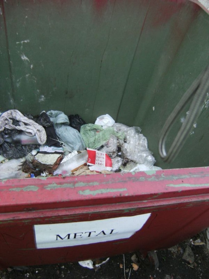 Segregacja śmieci w Lędzinach: Na Ziemowicie jest problem