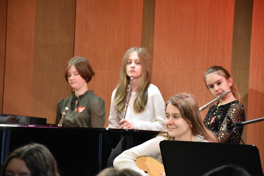 Szkoła muzyczna w Malborku dla Wielkiej Orkiestry Świątecznej Pomocy. W sobotę odbył się koncert uczniów i nauczycieli