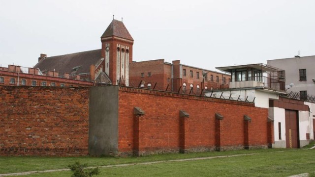 W Zakładzie Karnym w Goleniowie wstrzymano widzenia i nabożeństwa