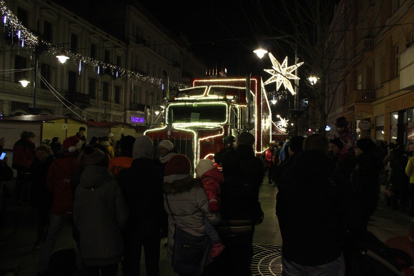 Ciężarówka Coca Coli do Łodzi przyjedzie 14 grudnia