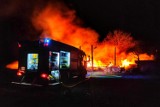 Pożar w gospodarstwie rolnym w Bolestraszycach pod Przemyślem. Paliły się szklarnie ogrodnicze oraz budynki gospodarcze [ZDJĘCIA]